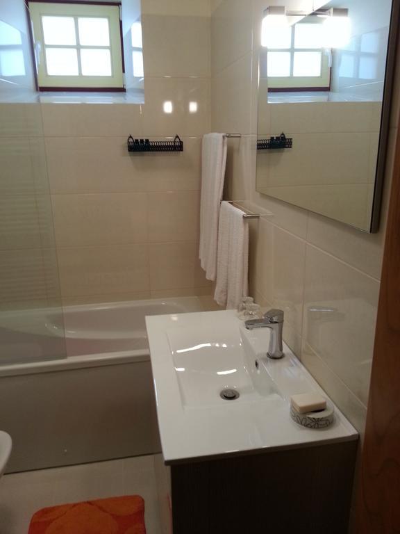 Quinta da Cardal Guest House Vila Verde  Rom bilde
